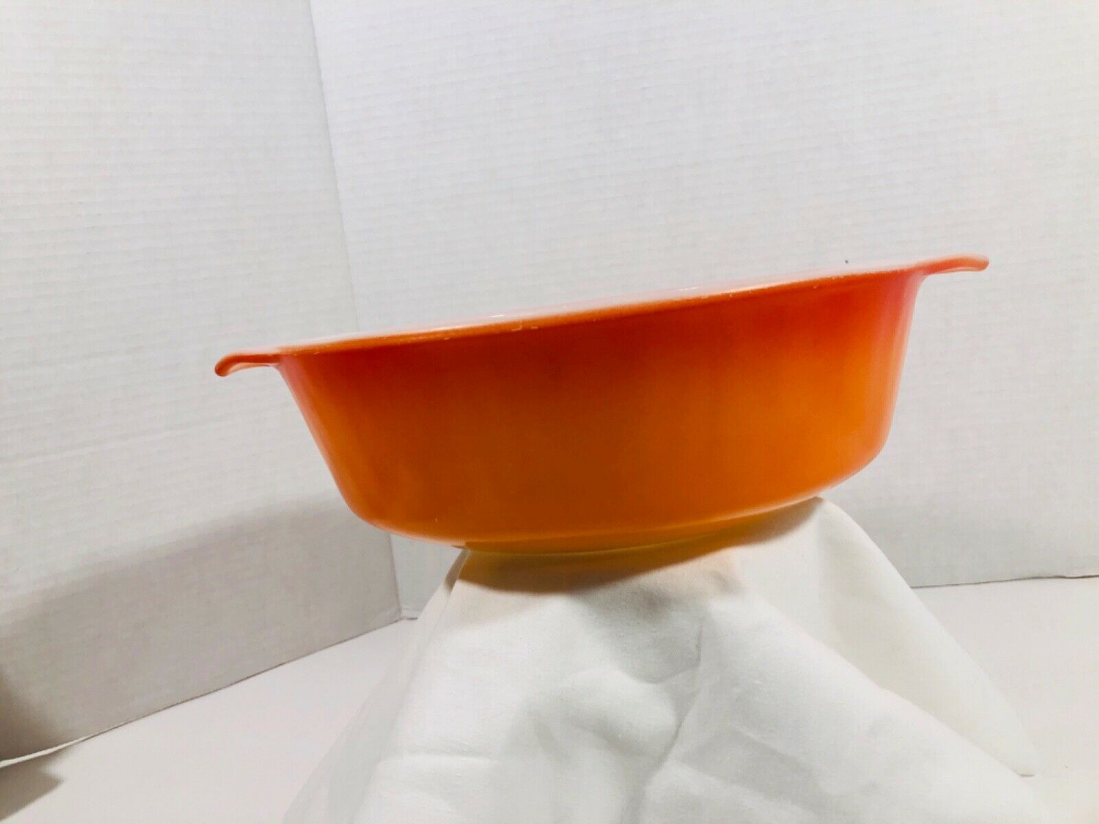 Vintage Anchor Hocking Fire King Fire Orange Red  Round Casserole Bowl Dish